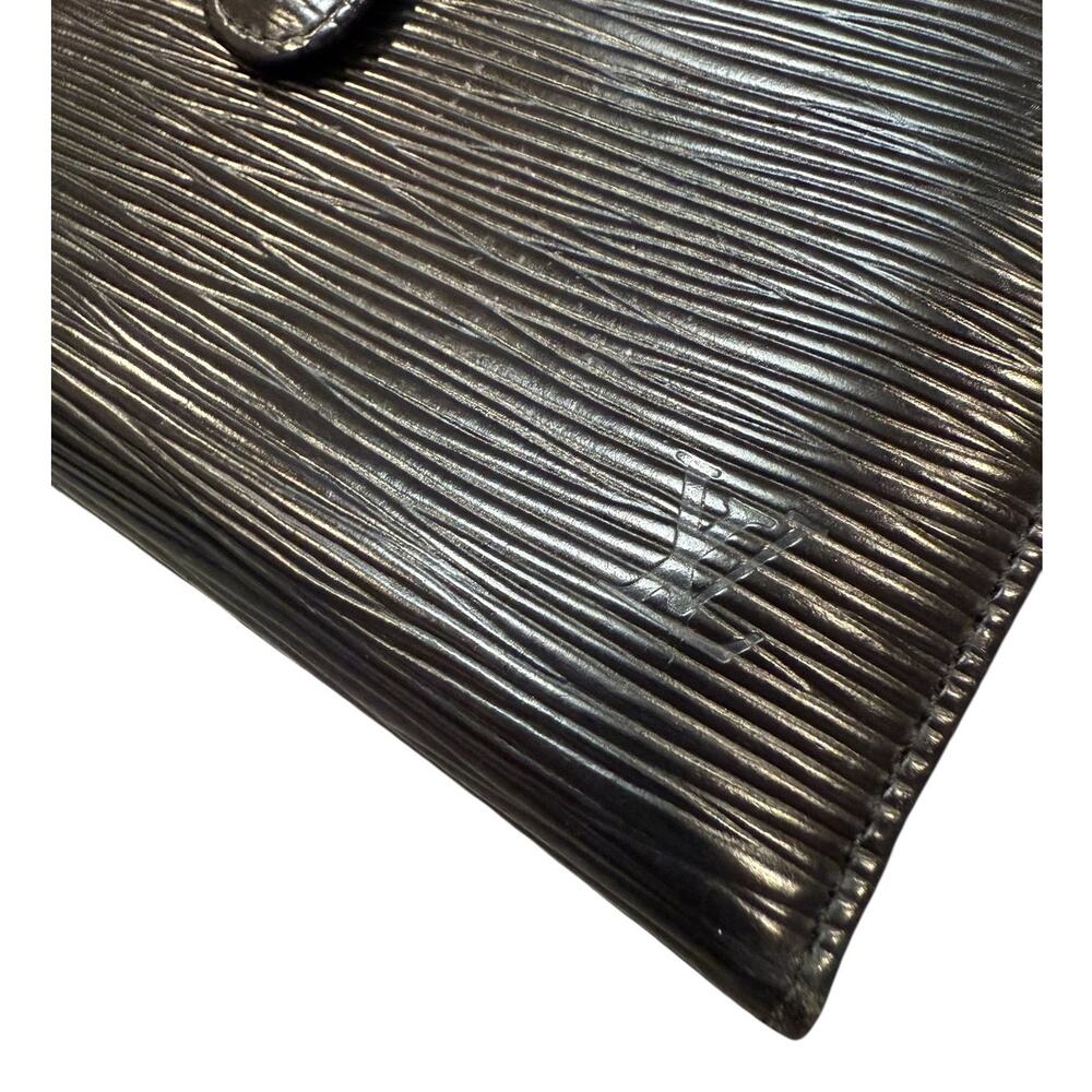 Louis Vuitton Long Black Epi Long Wallet - Picture 3 of 10